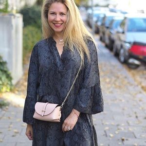 Meet your Posher, Maria